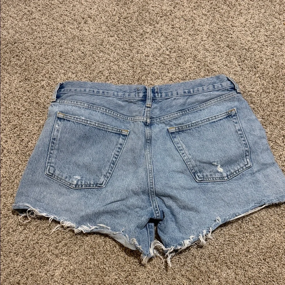 Agolde Parker Long Size 32 Light Wash Distressed Denim Cutoff Shorts